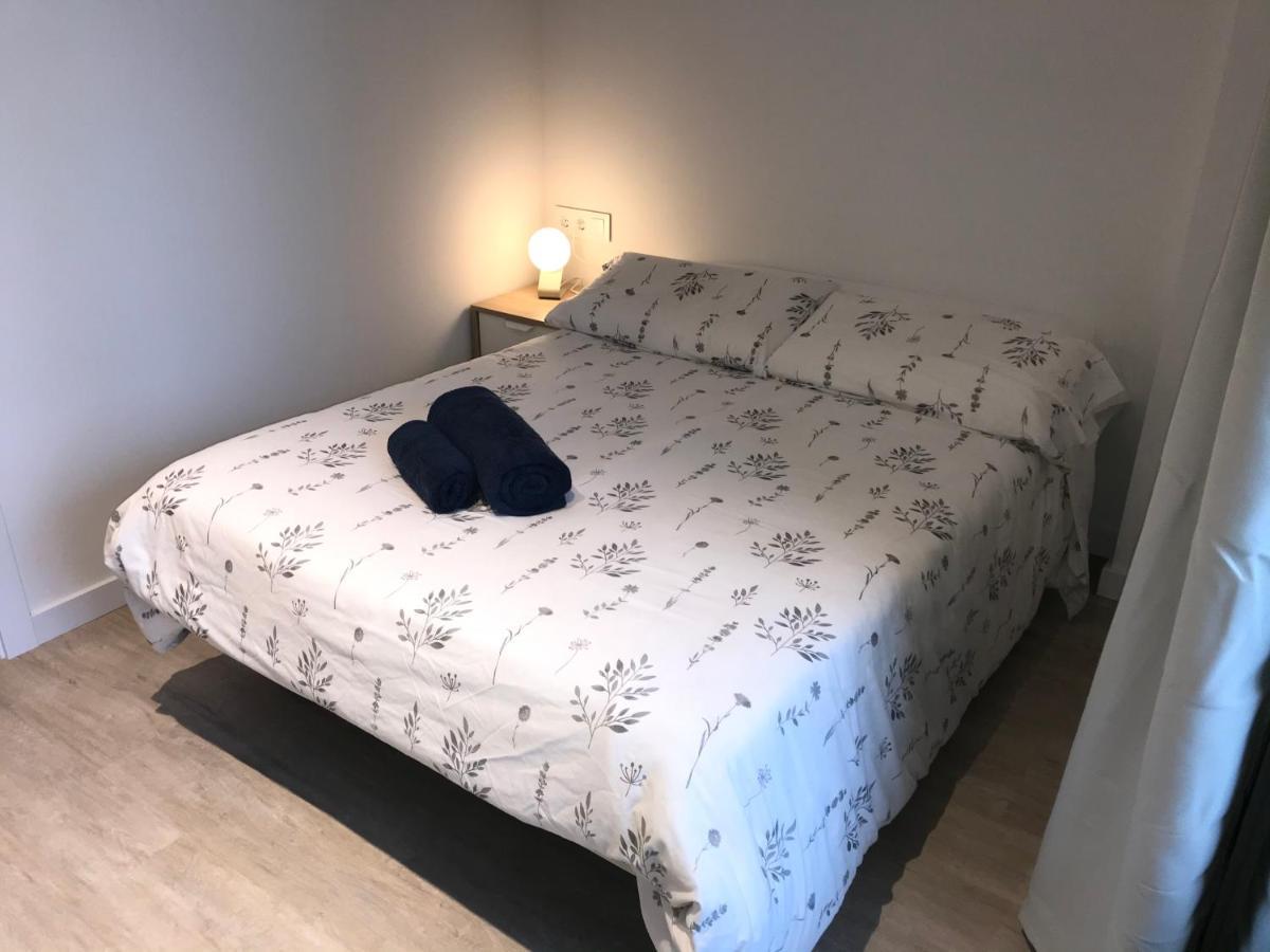 Llull Home Sant Adria de Besos Dış mekan fotoğraf